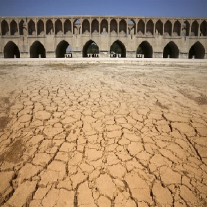 پدیده خشکسالی در اصفهان پدیده خشکسالی در اصفهان